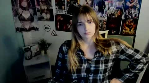 Karla online show from October 26, 2025, 1:17 pm