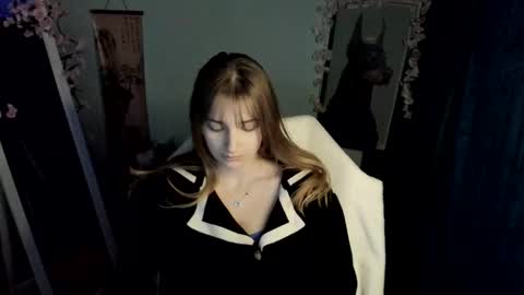 Snapshot of karla_flower chatting on January 18, 2026, 1:04 pm Karla online show from January 18, 2026, 1:04 pm