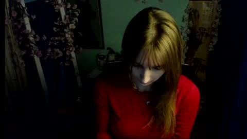 Snapshot of karla_flower chatting on February 12, 2026, 2:23 pm Karla online show from February 12, 2026, 2:23 pm