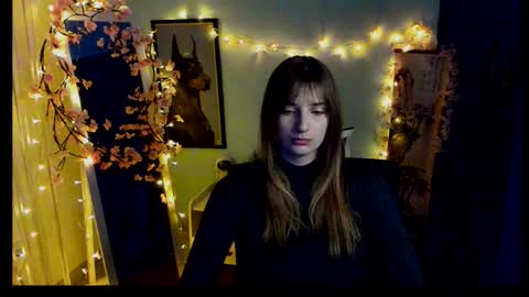 Snapshot of karla_flower chatting on February 20, 2026, 1:33 pm Karla online show from February 20, 2026, 1:33 pm