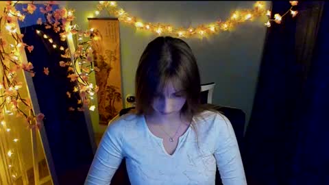 Snapshot of karla_flower chatting on February 26, 2026, 1:54 pm Karla online show from February 26, 2026, 1:54 pm