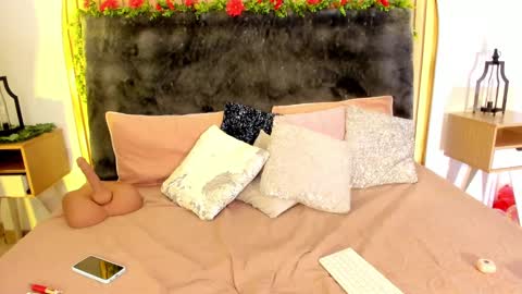 Karla Gonzaless online show from February 23, 2025, 8:22 pm