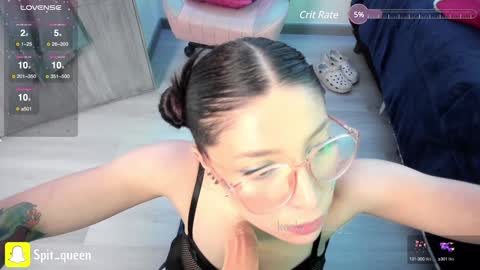 Snapshot of karla_honey_ chatting on February 3, 2025, 8:35 pm Karla online show from February 3, 2025, 8:35 pm