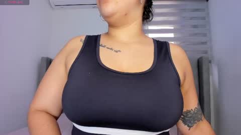 karolina  online show from June 26, 2026, 12:53 pm
