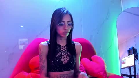 Snapshot of karlaslutskinny__ chatting on October 8, 2025, 3:09 pm karlaslutskinny__ online show from October 8, 2025, 3:09 pm