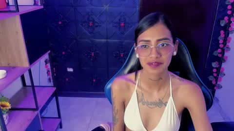 Snapshot of karlaslutskinny__ chatting on July 11, 2026, 10:22 pm karlaslutskinny__ online show from July 11, 2026, 10:22 pm