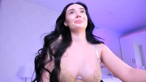 karli_grei online show from October 5, 2025, 5:44 pm