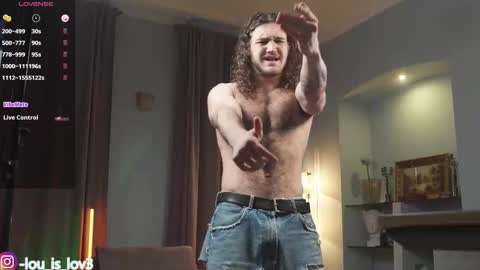 Karlos and Louis online show from October 4, 2025, 4:32 am