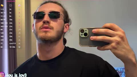 Karlos and Louis online show from December 23, 2025, 4:10 am