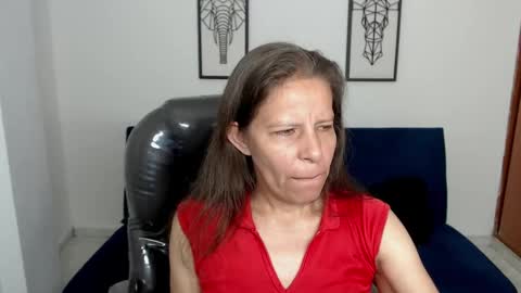 Snapshot of karlye_hot chatting on December 12, 2024, 10:56 am KARLYE online show from December 12, 2024, 10:56 am