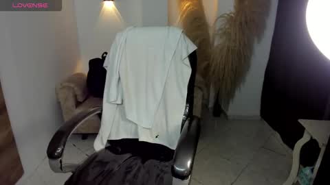 KARLYE online show from February 6, 2026, 3:00 am