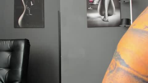 Snapshot of karlyjons_ chatting on February 19, 2026, 4:47 pm online show from February 19, 2026, 4:47 pm