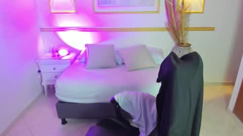 Snapshot of karlyy_ chatting on February 4, 2026, 7:09 pm karlyy_ online show from February 4, 2026, 7:09 pm