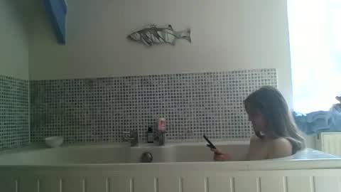 Karma Queen online show from March 20, 2026, 1:16 pm