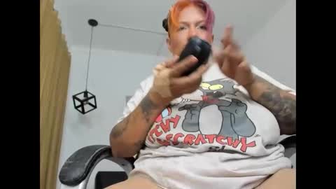  Karol  online show from September 19, 2025, 2:35 am