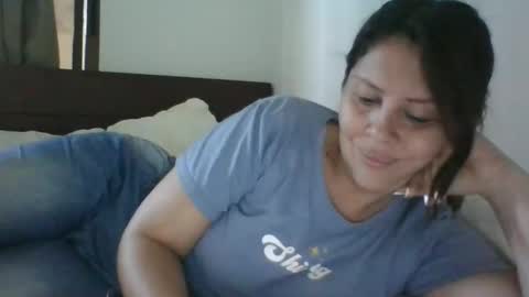 Snapshot of karol_gill chatting on December 10, 2024, 4:27 pm Karol online show from December 10, 2024, 4:27 pm
