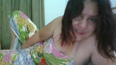 Snapshot of karol_gill chatting on January 18, 2025, 5:10 am Karol online show from January 18, 2025, 5:10 am