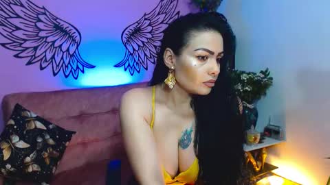 Karol Kenedy online show from November 12, 2025, 7:09 am