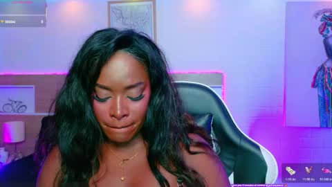 KAROL SCOTT online show from May 19, 2026, 10:05 pm