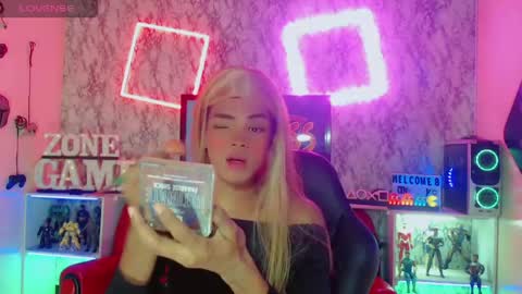 karol Vanessa   online show from April 27, 2026, 12:47 pm