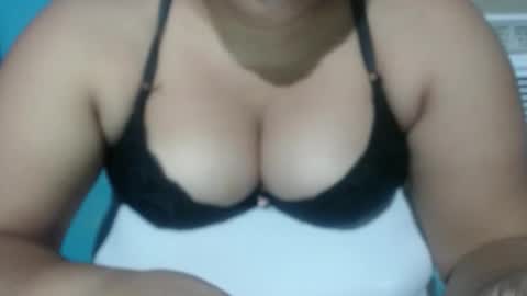 karolbb online show from September 28, 2025, 11:15 am