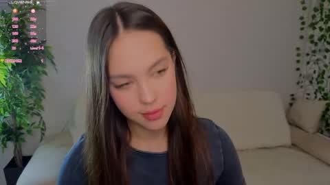 Molly online show from May 4, 2026, 7:15 am