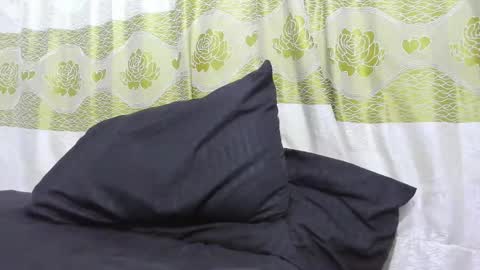 Snapshot of karoli_sanz chatting on February 21, 2025, 1:33 am Karolinstagram.karoli sanz online show from February 21, 2025, 1:33 am