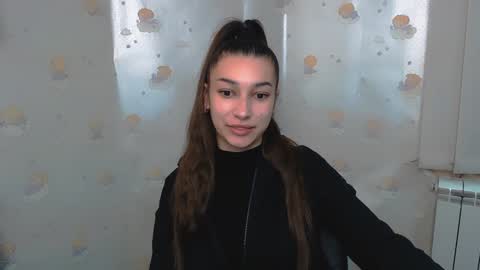 Karolina online show from December 14, 2024, 8:13 am
