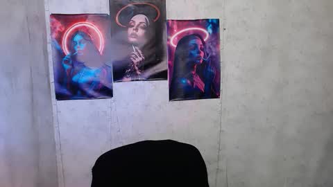 Snapshot of karolinamex_ chatting on October 15, 2025, 5:51 am Karolina online show from October 15, 2025, 5:51 am