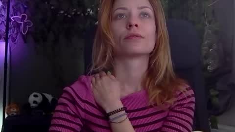 karoline121 online show from January 18, 2026, 9:24 am