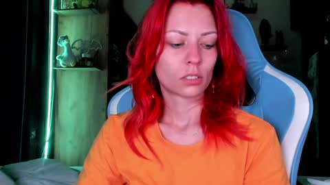 karoline121 online show from April 6, 2026, 1:25 am