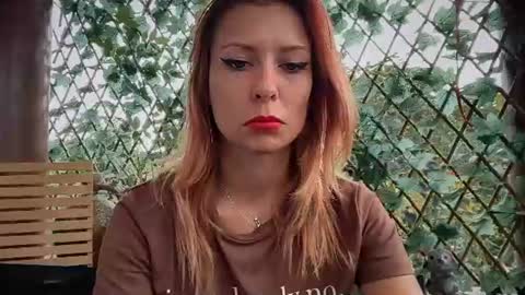 karoline121 online show from July 7, 2026, 6:47 am