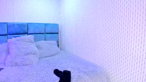 Karoline  online show from December 14, 2024, 12:33 am