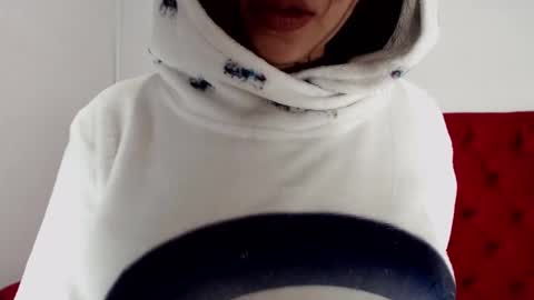 Isa online show from January 13, 2025, 6:27 am