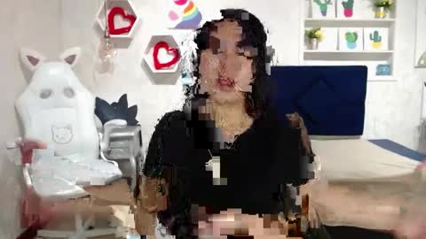 Isa online show from September 19, 2025, 3:30 am