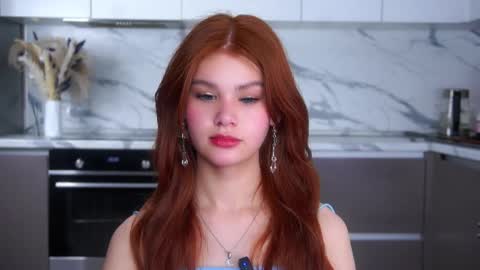 lina online show from December 5, 2025, 12:14 pm