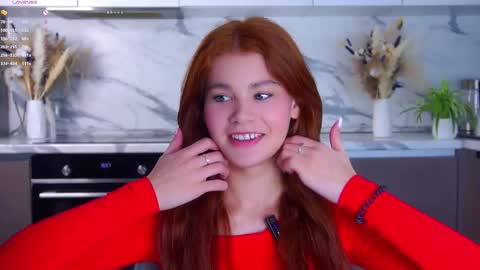 Snapshot of karolinerush chatting on January 18, 2026, 11:14 am lina online show from January 18, 2026, 11:14 am