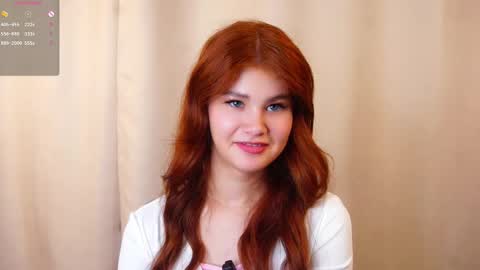 Snapshot of karolinerush chatting on February 4, 2026, 12:33 pm lina online show from February 4, 2026, 12:33 pm