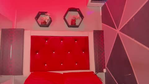 Snapshot of karoll014 chatting on February 28, 2026, 12:28 pm Karol online show from February 28, 2026, 12:28 pm