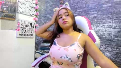 KAROLL online show from December 19, 2025, 1:07 pm