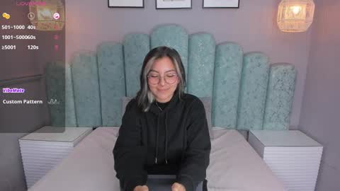 Snapshot of karoll_santos chatting on January 11, 2025, 9:26 am Karol Santos online show from January 11, 2025, 9:26 am
