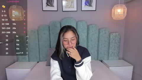 Snapshot of karoll_santos chatting on February 23, 2025, 3:56 am Karol Santos online show from February 23, 2025, 3:56 am