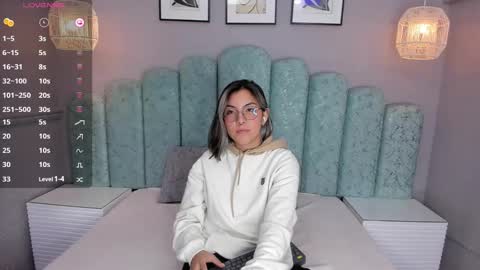 Snapshot of karoll_santos chatting on February 25, 2025, 7:20 am Karol Santos online show from February 25, 2025, 7:20 am