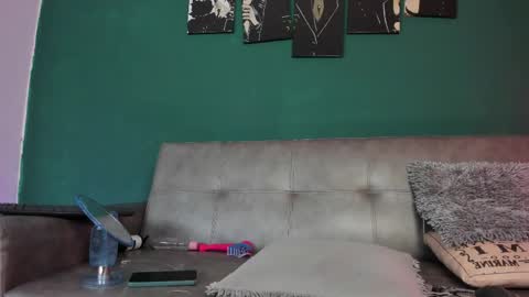 Snapshot of karolsweet_ chatting on May 27, 2026, 2:25 pm KarolSweet online show from May 27, 2026, 2:25 pm