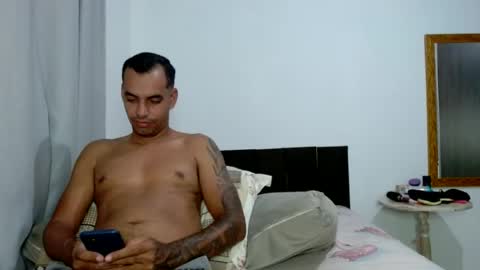 Snapshot of kasaltaradinho chatting on July 24, 2026, 10:19 pm Tamires e Maicon online show from July 24, 2026, 10:19 pm