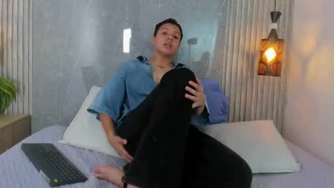 Snapshot of kasbeel_666 chatting on October 3, 2025, 8:28 pm Kasbeel online show from October 3, 2025, 8:28 pm