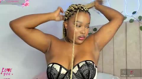           online show from October 7, 2025, 9:45 pm