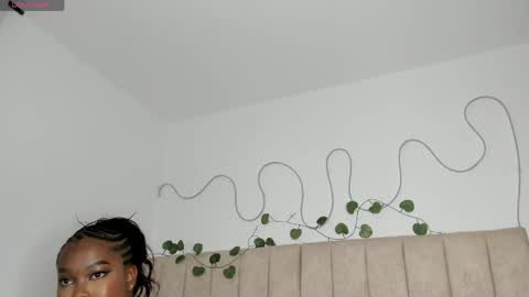           online show from April 21, 2026, 1:42 am