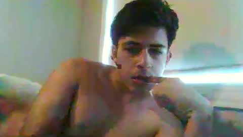 kassandercutie online show from May 1, 2026, 10:25 pm
