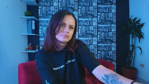 kassandra james online show from March 26, 2026, 12:22 pm